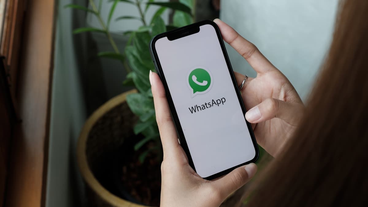 comment supprimer des photos sur whatsapp